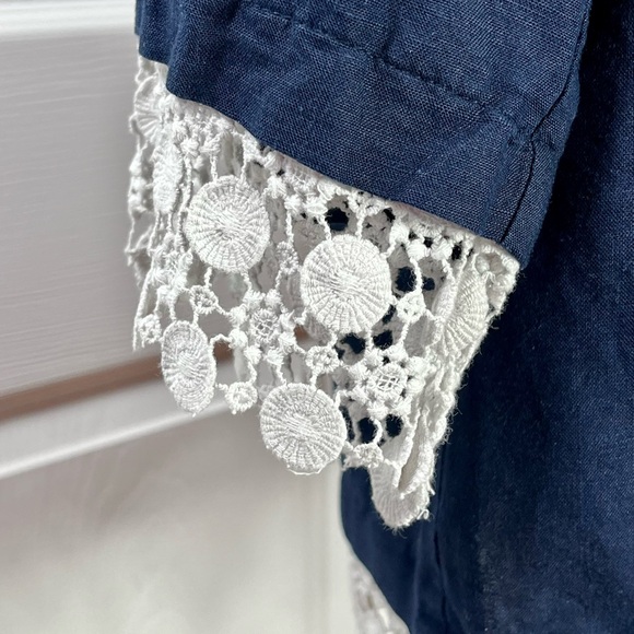 Jones New York Signature Navy and White Linen Tunic Blouse, L $35 - Picture 6 of 12